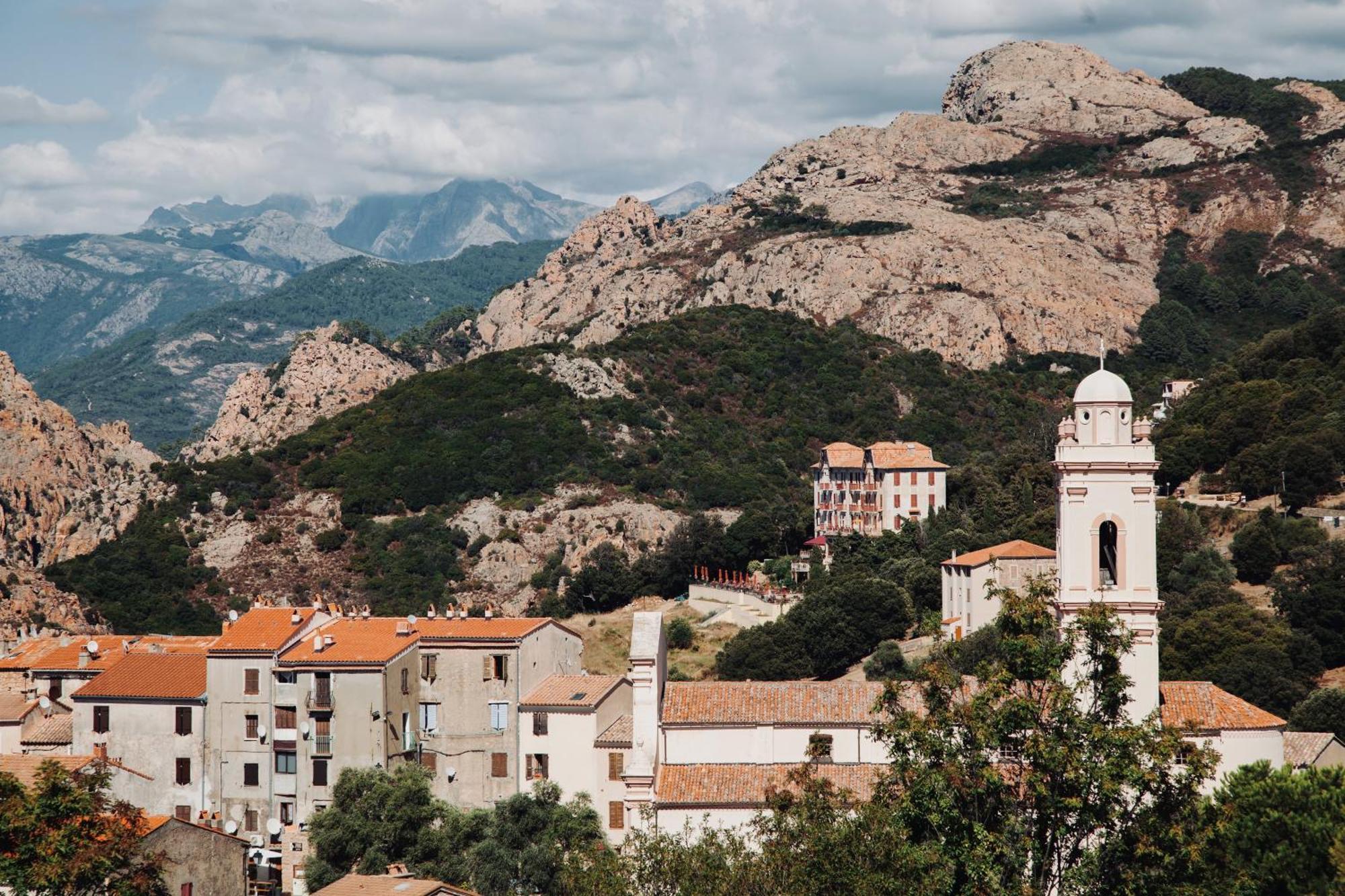 Residence De La Tour بيانا المظهر الخارجي الصورة
